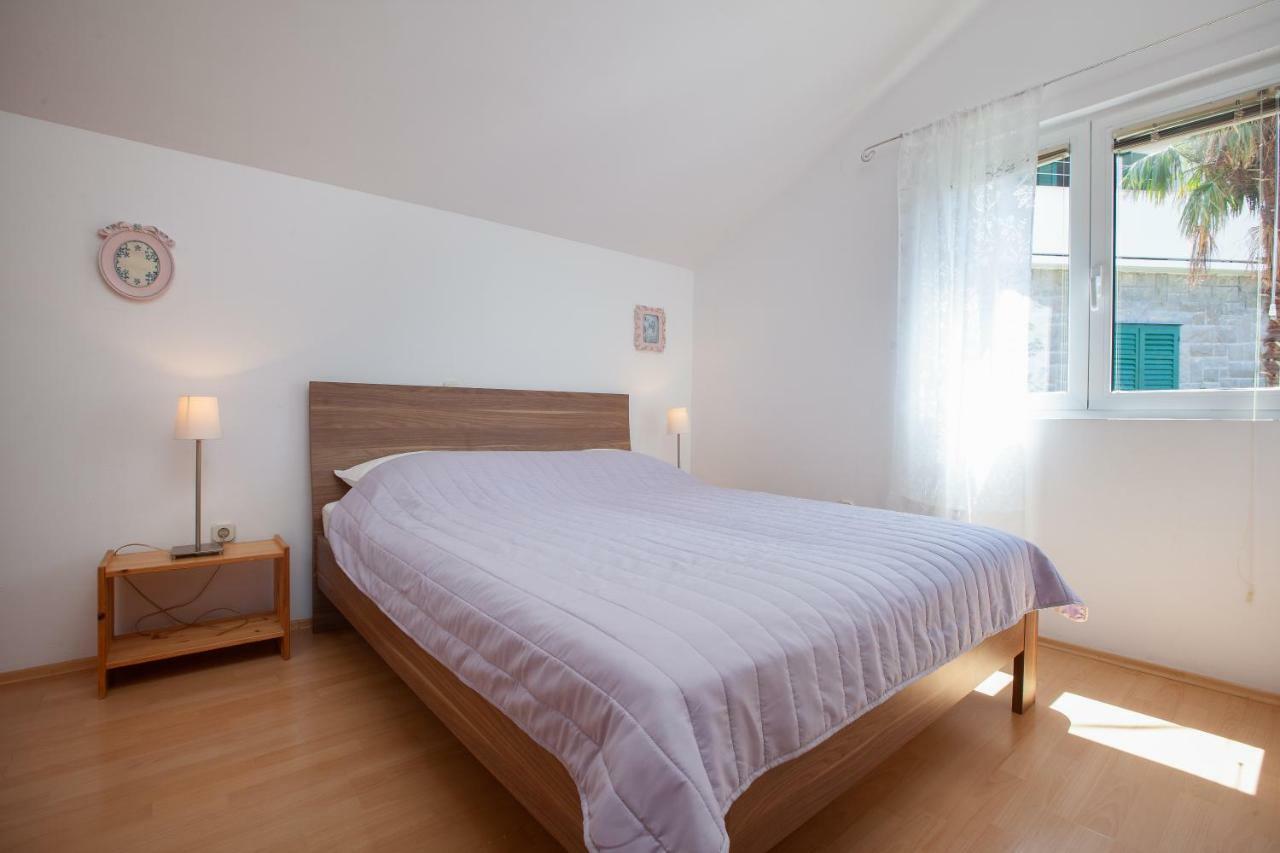 Apartmani "Miso" Podgora Bagian luar foto