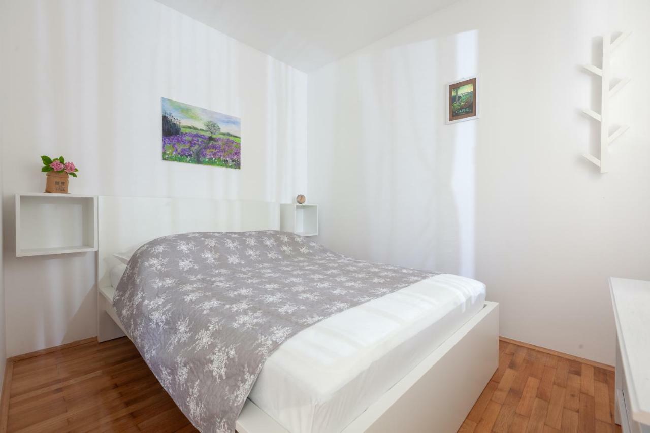 Apartmani "Miso" Podgora Bagian luar foto