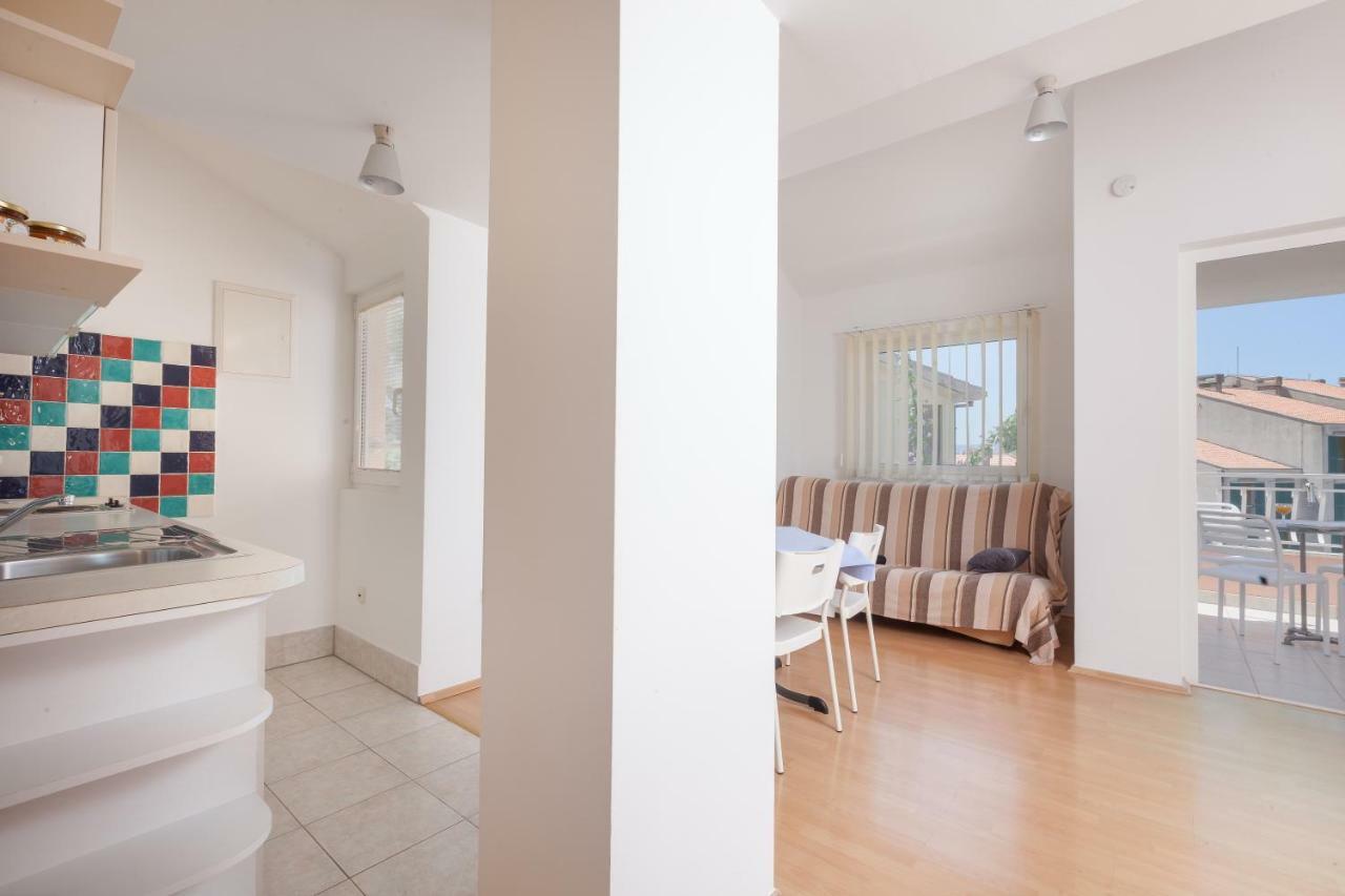 Apartmani "Miso" Podgora Bagian luar foto