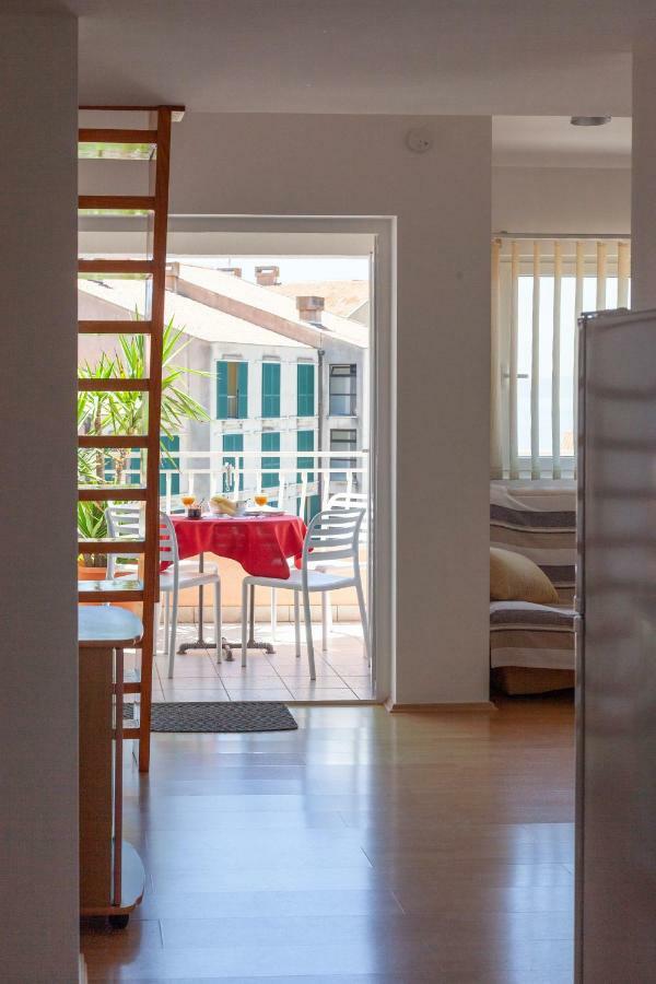 Apartmani "Miso" Podgora Bagian luar foto